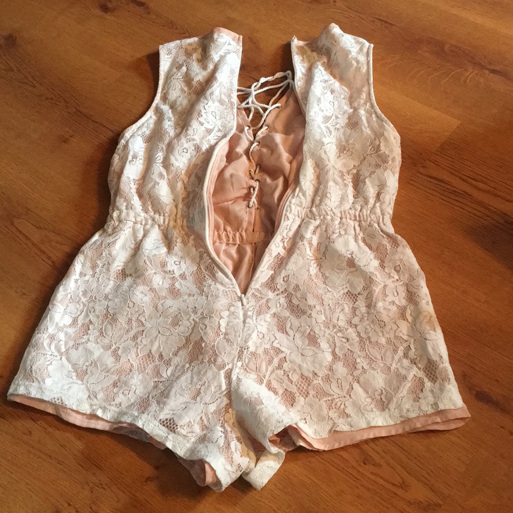 Romper - Picture 2 of 3